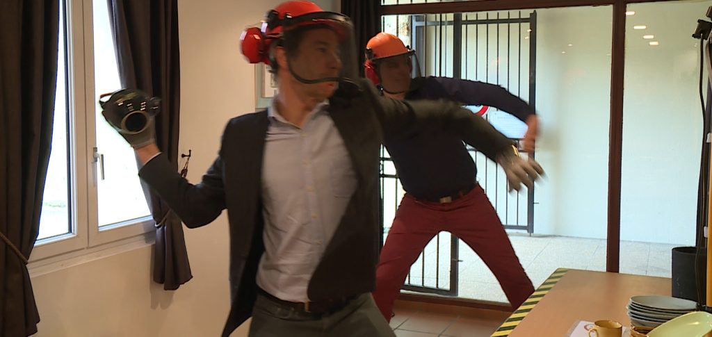 animation-alliance-des-forces-(ex-destruction-massive)-partcipants-casser-vaisselle-par-10torsions-evenements-insolites-et-team-building-explosif