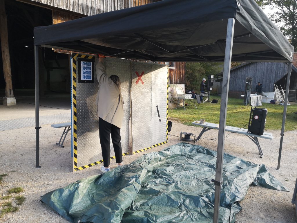 montage-des-animations-et-installations-par-10torsions-evenements-insolites